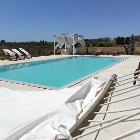 Masseria Vignenove Uggiano La Chiesa Luaran gambar