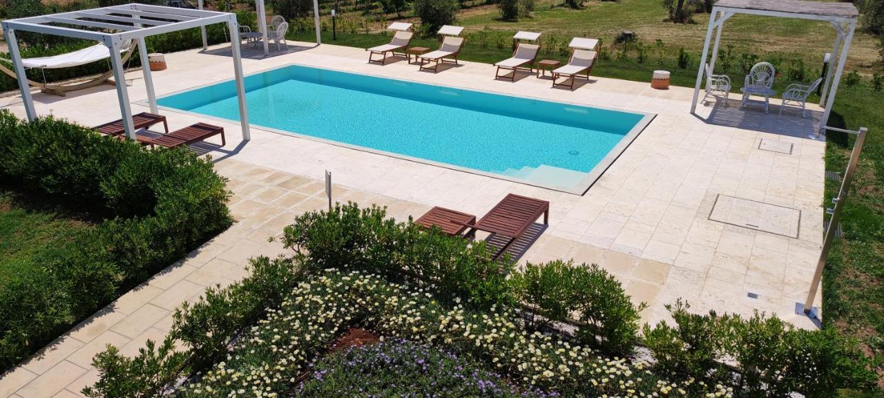 Masseria Vignenove Uggiano La Chiesa Luaran gambar
