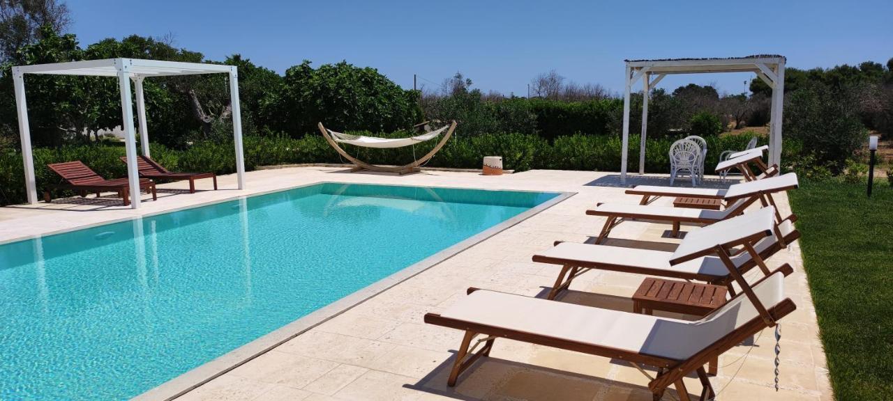 Masseria Vignenove Uggiano La Chiesa Luaran gambar
