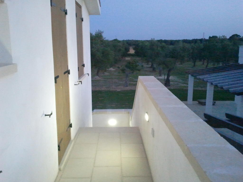 Masseria Vignenove Uggiano La Chiesa Luaran gambar