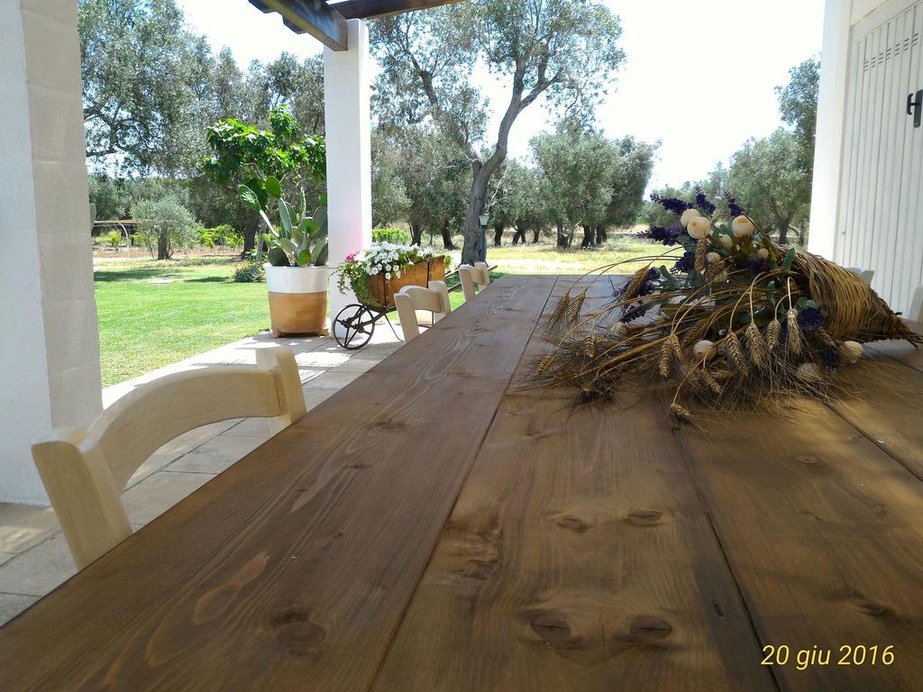 Masseria Vignenove Uggiano La Chiesa Luaran gambar